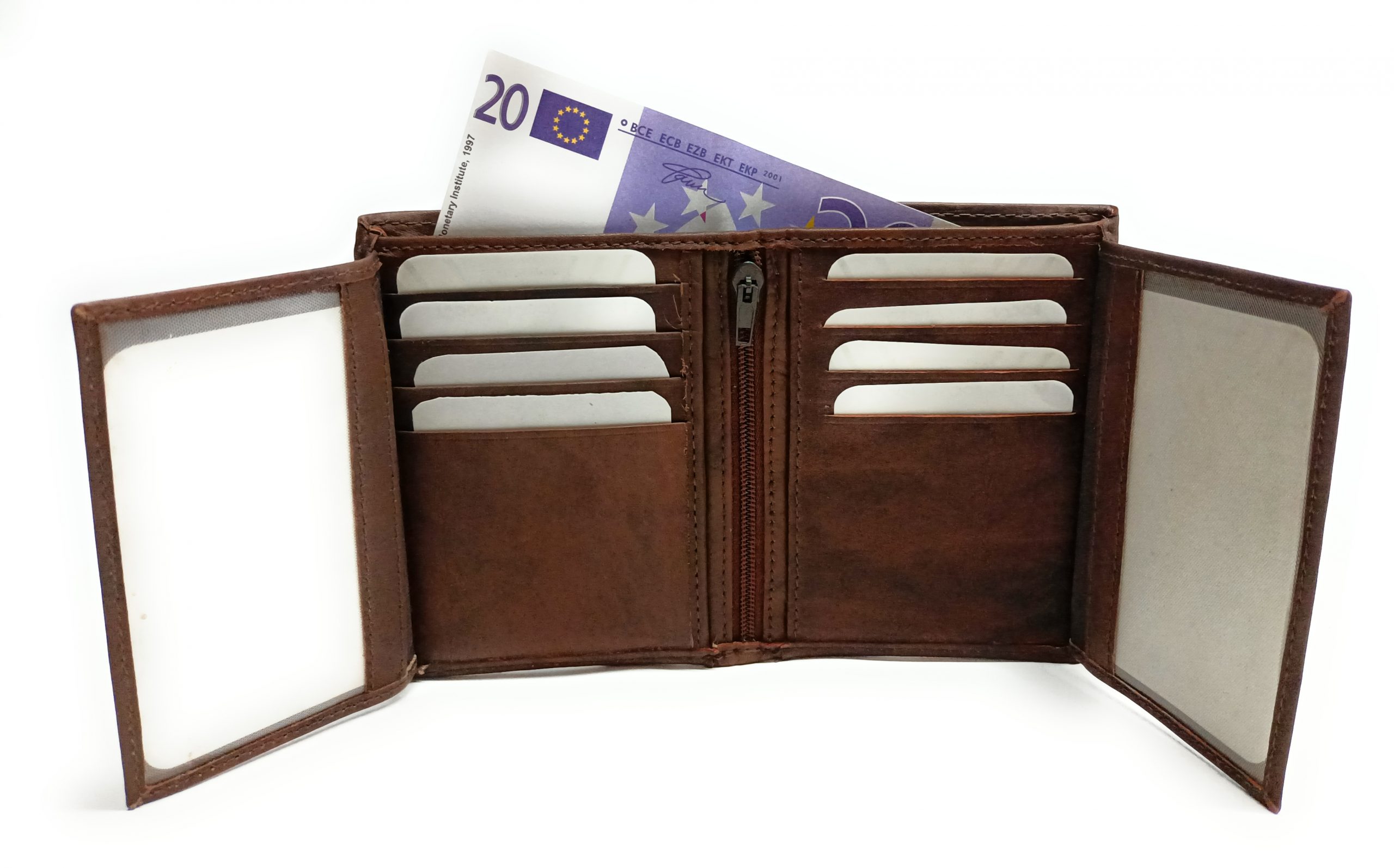 Cartera marrón sin monedero