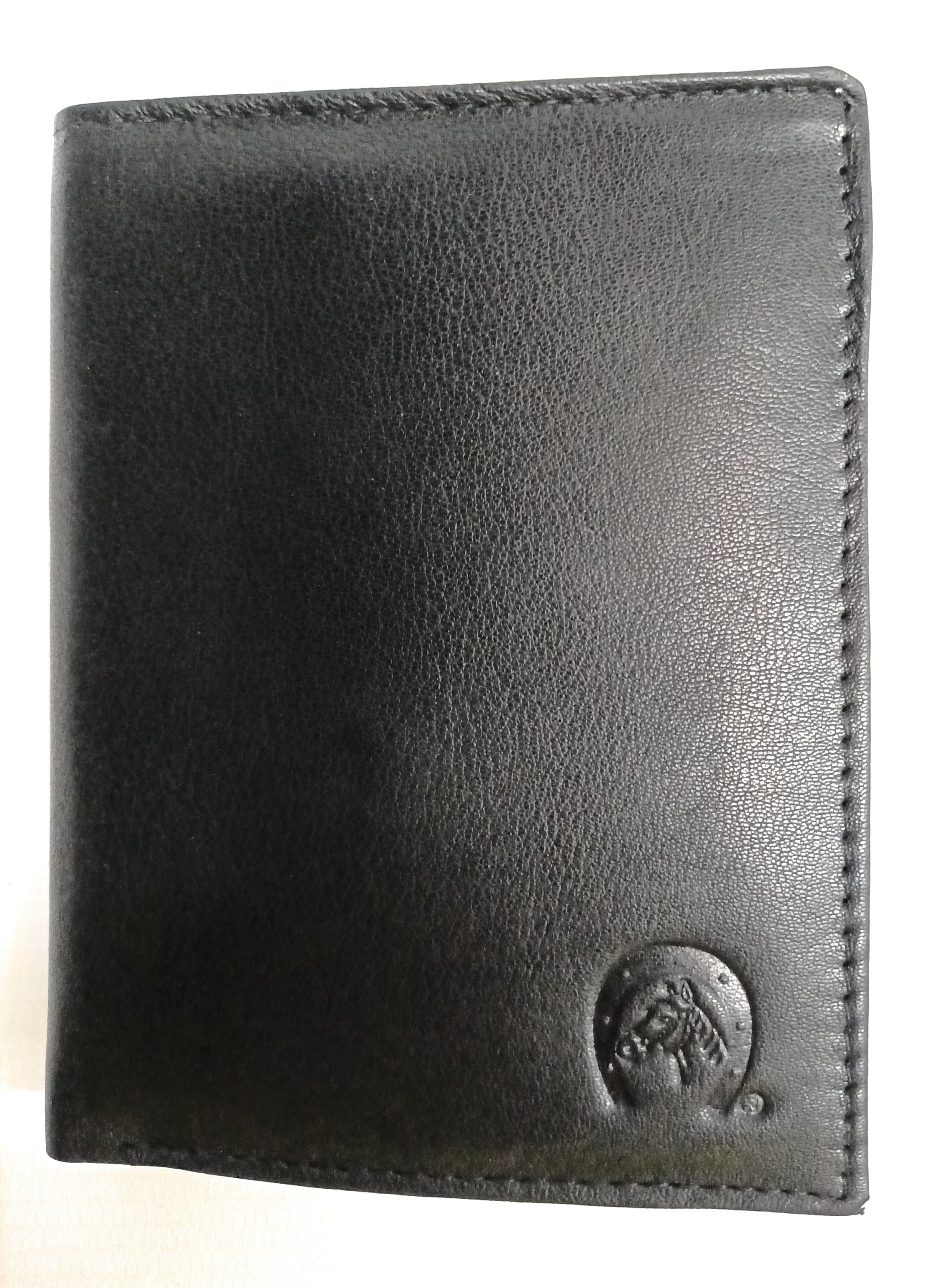 Cartera de piel negra
